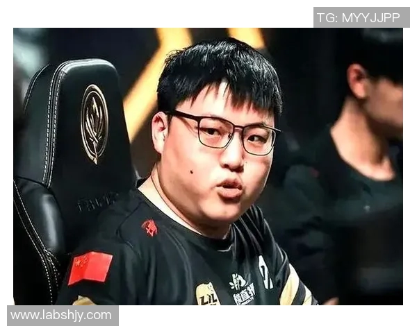 RNG战术排名创新高引发热议电竞圈期待他们在赛季中的表现